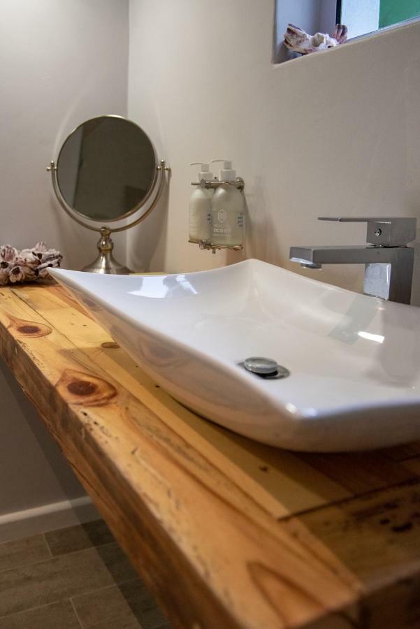 Salt Boutique Guesthouse By Curiocity (Adults Only) ブロウベルフストランド エクステリア 写真