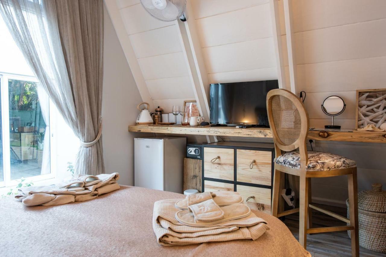 Salt Boutique Guesthouse By Curiocity (Adults Only) ブロウベルフストランド エクステリア 写真